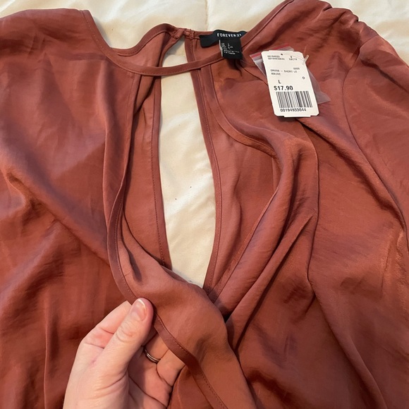 Brand New Forever 21 Large rose/coral/tan dress. - Picture 5 of 8